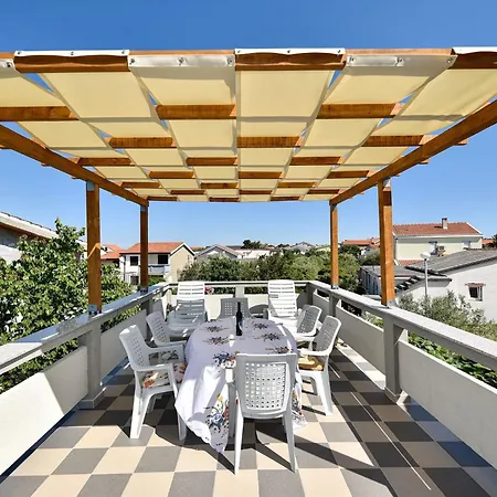 Radicevic By Interhome * Vir